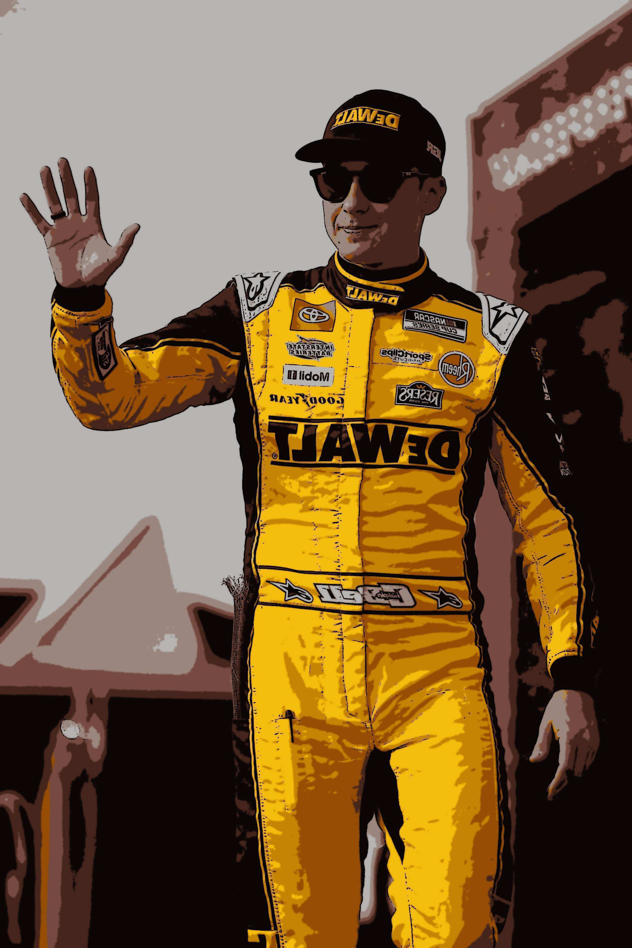 Christopher Bell bate em Wall após ser...