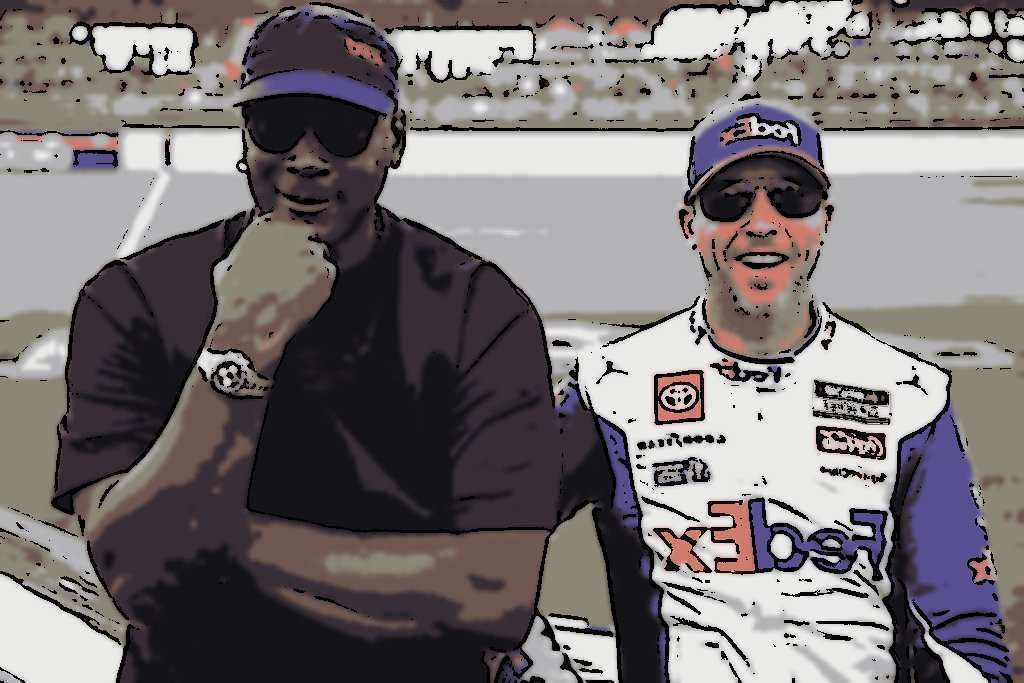 Denny Hamlin, estrela da NASCAR, faz uma...